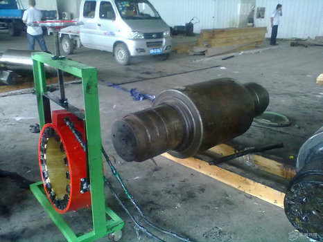 轴承内套加热器.jpg 轴承内套加热器.jpg