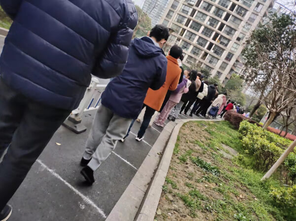 核酸排队 核酸排队