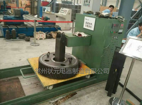 热装加热机.jpg 热装加热机.jpg