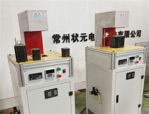 盲孔机壳怎样加热-闷头机壳怎么热套