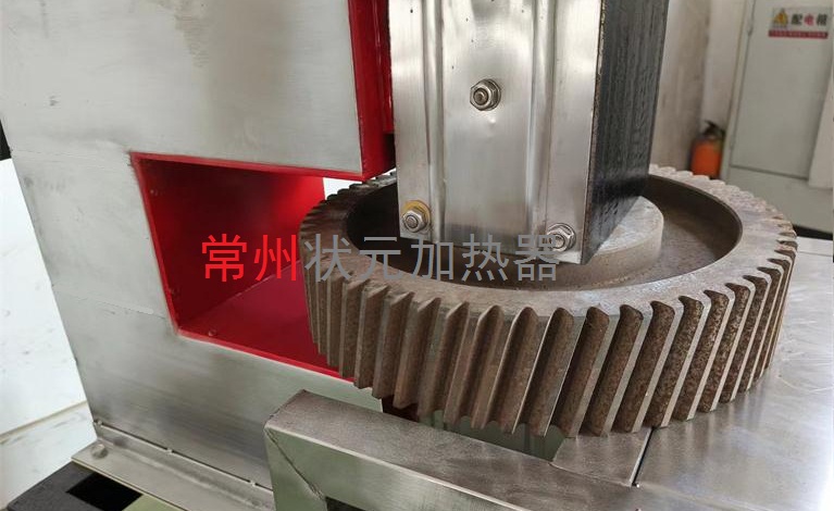齿轮对压加热机_常州状元电器.jpg