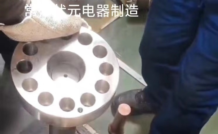 联轴器加热器_常州状元电器.jpg