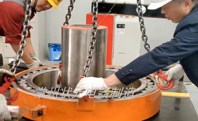 特大型轴承加热器.jpg 特大型轴承加热器.jpg