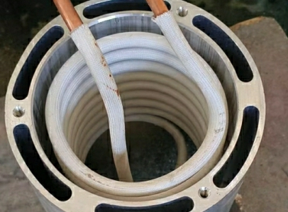 高频加热机快速加热电机铝壳热套方法及优势