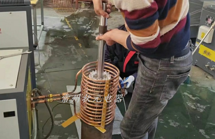 电机转子加热机-加热设备.jpg 电机转子加热机-加热设备.jpg